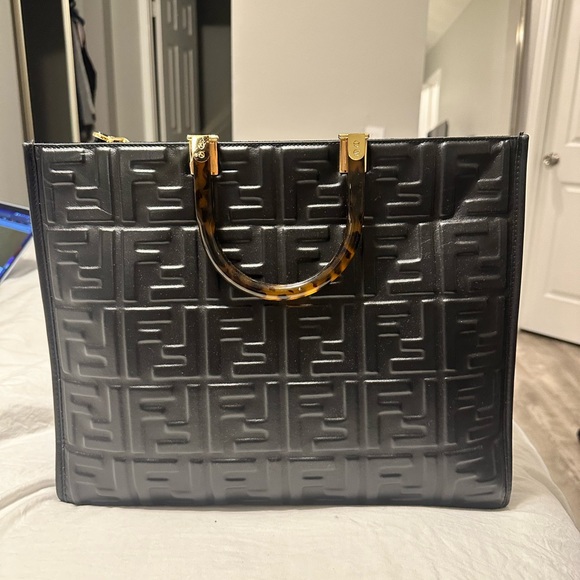 Fendi sunshine medium - Picture 7 of 14